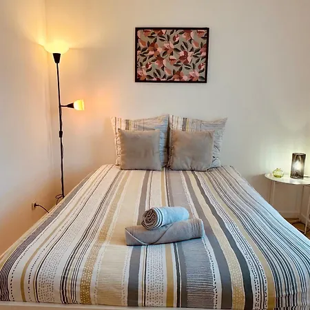 Duplex Le G - Proche Disneyland Apartament *