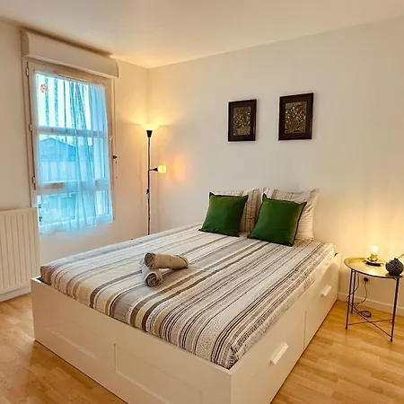 Duplex Le G - Proche Disneyland *